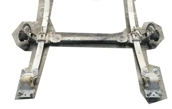 Renault Master III Rear beam 