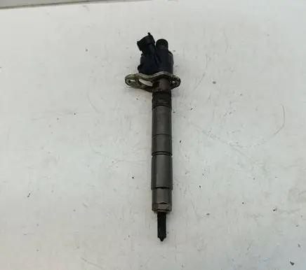 Volvo XC60 Fuel injector 31272690