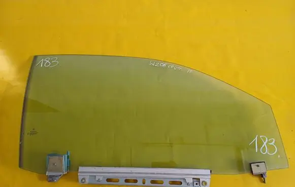 Mercedes-Benz CLK A208 C208 Front door window/glass (coupe)