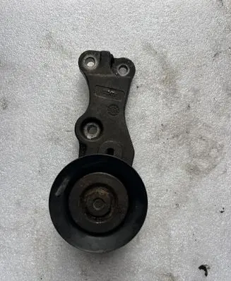 Mitsubishi L200 Air conditioning tensioner 