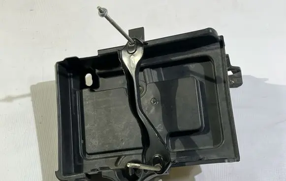 Ford Flex Battery box tray AG1310723AF