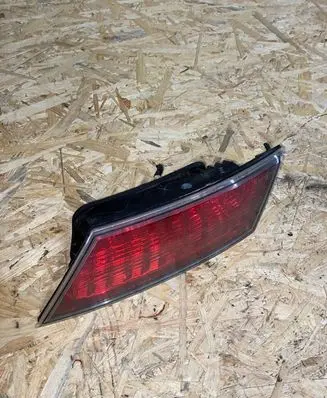 Tailgate rear/tail lights