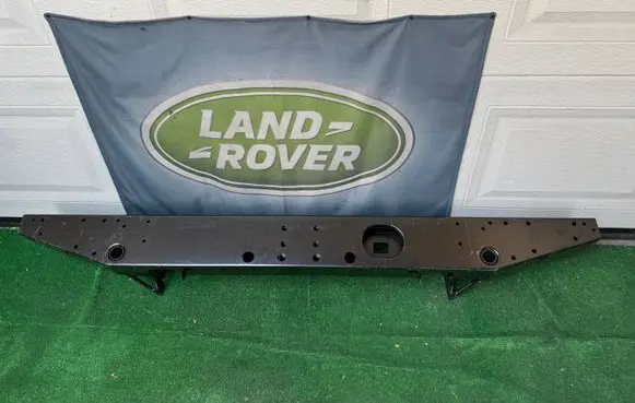Land Rover Defender Rear beam KVB000290