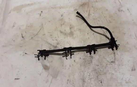 Renault Kangoo I Fuel return line/hose 7700114802