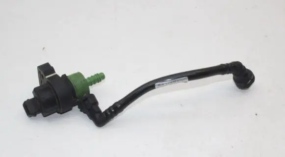 Mercedes-Benz E W212 Turbo solenoid valve A2124702393