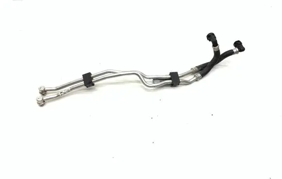 Jaguar F-Type Gearbox oil cooler pipe/hose JX537R081AB