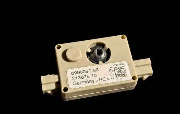 BMW 3 E90 E91 Aerial antenna filter 6990090