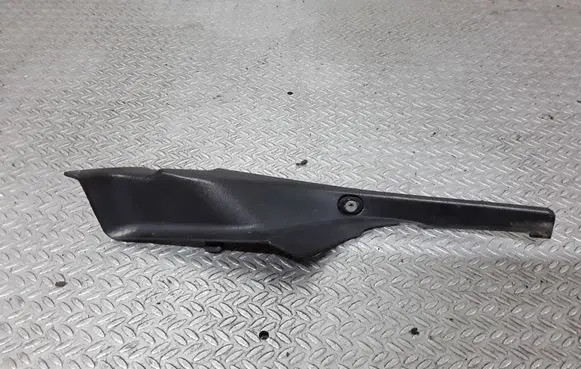 Mazda CX-7 Fender end trim EG2111PB1