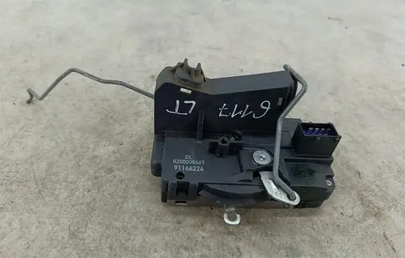 Opel Vivaro Loading door lock 820000846991166224