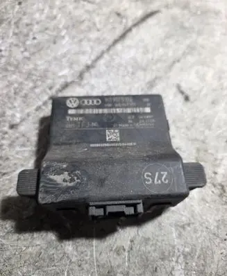 Volkswagen Caddy Gateway control module 1K0907530F 1K0907951