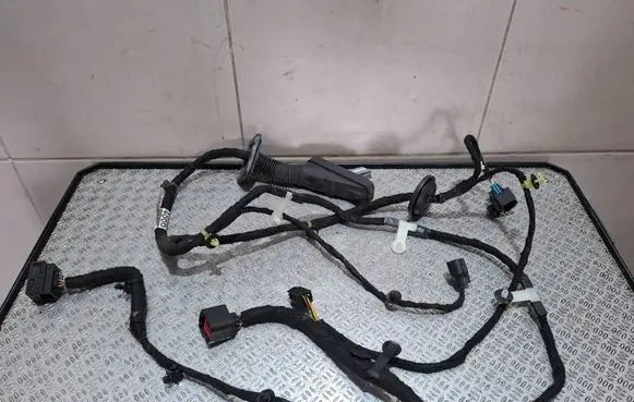 Opel Mokka Front door wiring loom 94784866