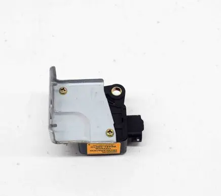 Toyota Land Cruiser (HDJ90) Acceleration sensor 47291000 8944126010