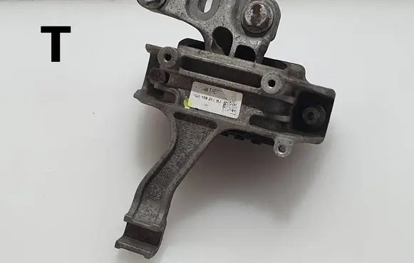 Seat Leon (5F) Engine mounting bracket 5Q0199262BJ 14TAFGF