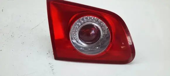 Volkswagen PASSAT B6 Tailgate rear/tail lights 3C9945093
