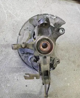 Peugeot 308 Front wheel hub X499