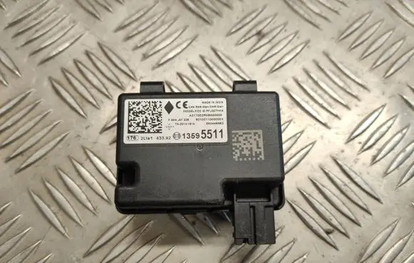 Opel Astra K Door central lock control unit/module 13595511