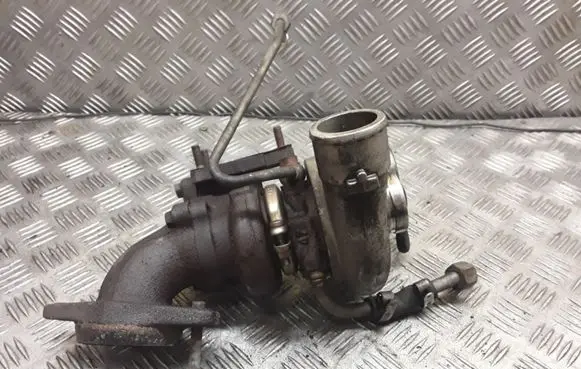 Iveco Daily 35.8 - 9 Turbo 504260855 4913505121