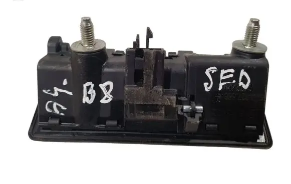Audi A4 S4 B8 8K Tailgate opening switch 5N0827566B