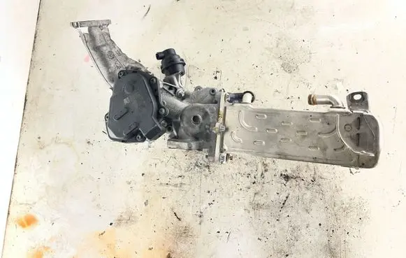 Mercedes-Benz C W204 EGR valve cooler A6511420067