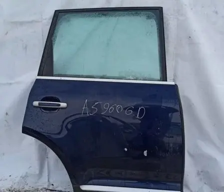 Porsche Cayenne (9PA) Rear door Melyna