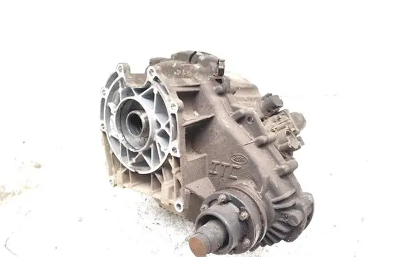 Land Rover Discovery 3 - LR3 Gearbox transfer box case IAB500241