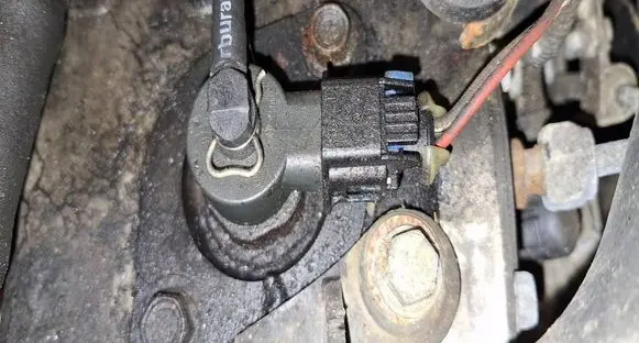 Opel Astra H Fuel injector 0445110175