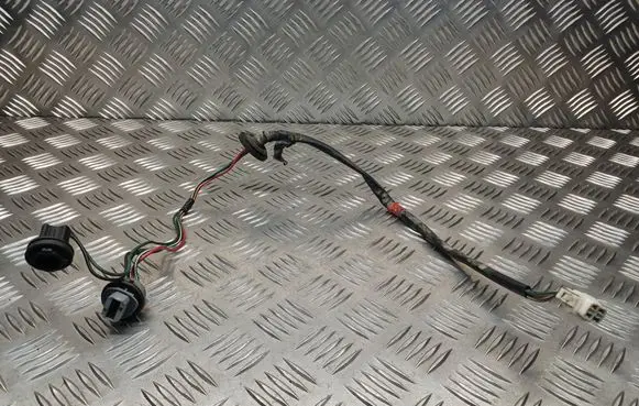 Suzuki Grand Vitara I Rear tail light wiring loom 
