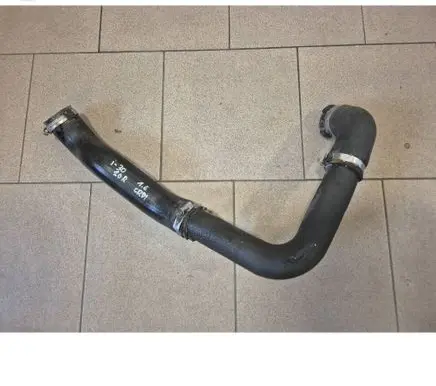 Hyundai i30 Turbo air intake inlet pipe/hose 282572U001 282562U000