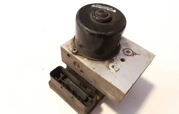 Volvo V70 ABS Pump 08671223 8671224