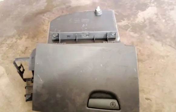 Fiat Stilo Glove box 735269803