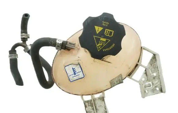 Fiat 500X Coolant expansion tank/reservoir 00520355910