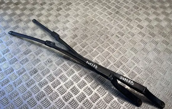 Skoda Superb B6 (3T) Headlight wiper blade set 3T1955409A 3T1955410A