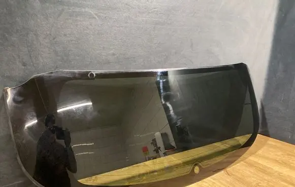Jaguar F-Pace Rear windscreen/windshield window E000090 43R000072