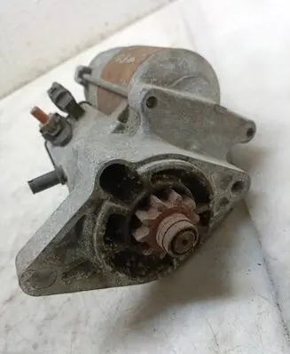 Toyota Yaris Starter motor 280000570 2010033050