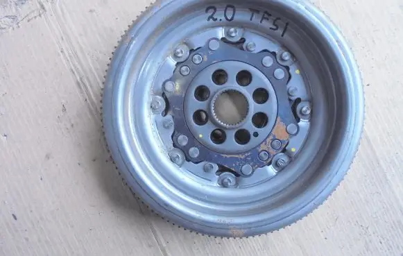 Audi TT TTS Mk2 Flywheel 06K105266A