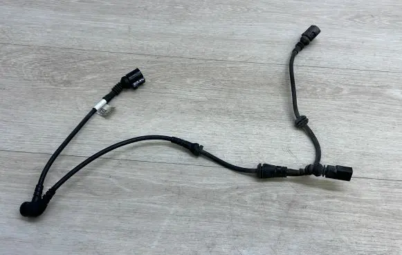 Porsche Cayenne (92A) Front ABS sensor wiring 7P0971279A