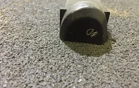 Fog light switch
