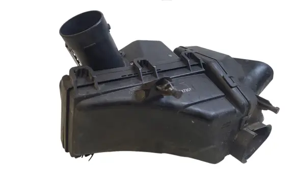 Nissan Murano Z50 Air filter box 9Y501