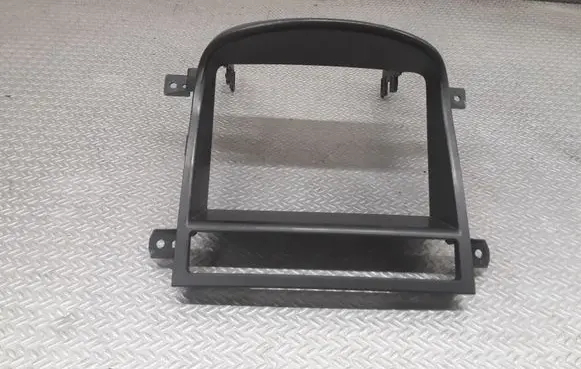 Chevrolet Captiva Front trunk storage compartment trim 96435755
