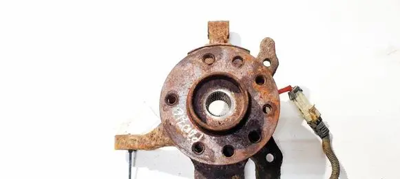 Opel Zafira A Front wheel hub 