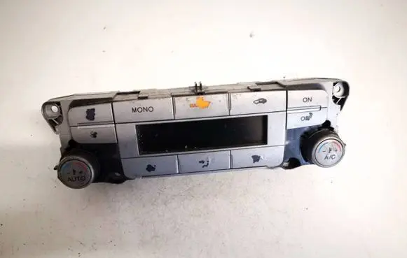 Ford Mondeo MK IV Climate control unit 7s7t18c612af w8gb71721