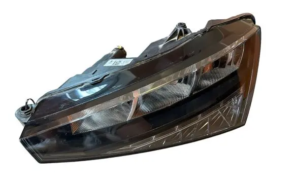 Skoda Scala Headlight/headlamp 657941015 90176071