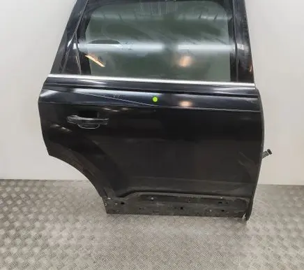 Audi Q7 4M Rear door 4M0833052E