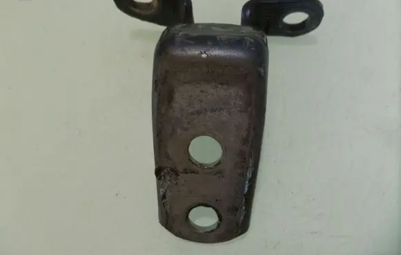 Honda Civic Front door upper hinge 034RRD2E