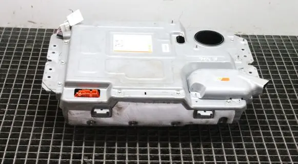 Suzuki SX4 S-Cross Hybrid / electric car battery 9653076S00