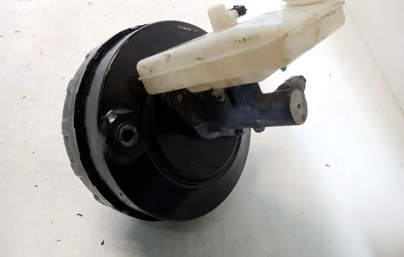 Renault Master III Brake booster 472100453R