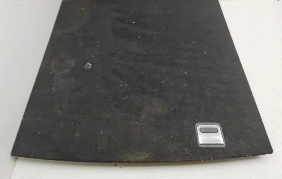 Trunk/boot floor carpet liner