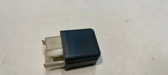 Lexus IS 200-300 Other relay 8826324020 0567009810