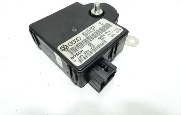 Audi A6 Allroad C6 Battery control module 4F0915181B 0199000034 4F0910181F
