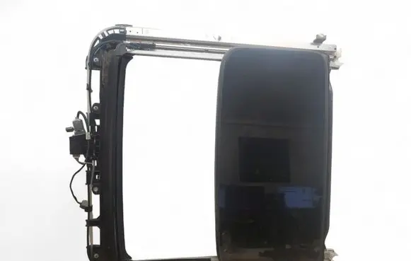 Chevrolet Suburban Sunroof set 47170110110